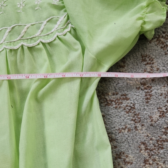 Vintage 2 Piece Nightgown Robe Set with Lace Trim Light Green - Picture 2 of 6